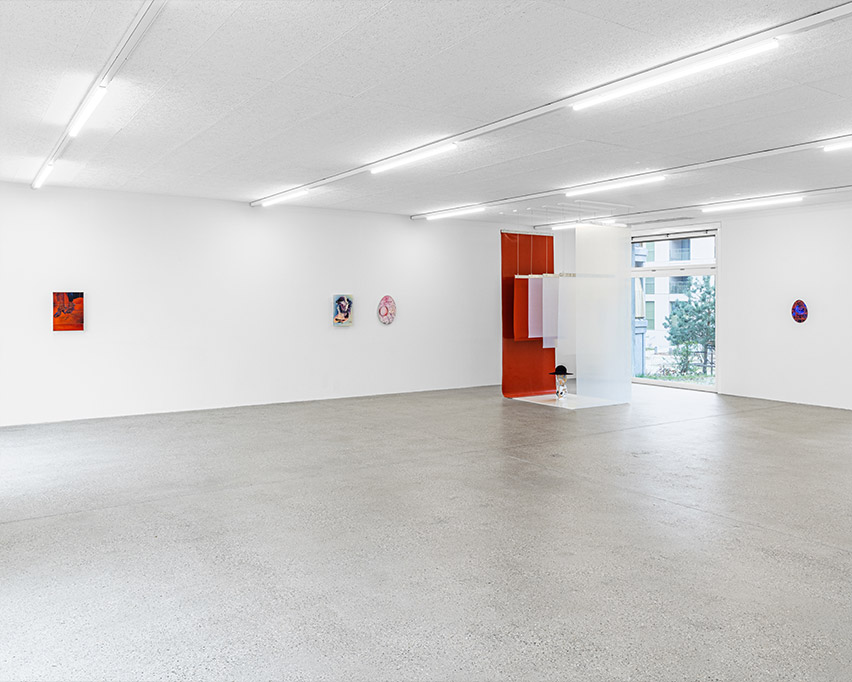 13. Vue d’exposition « Version Cue », Niels Trannois, CALM – Centre d’Art La Meute, Lausanne,
                        Suisse, 2025 / Photo: Théo Dufloo / Courtoisie de l’artiste.