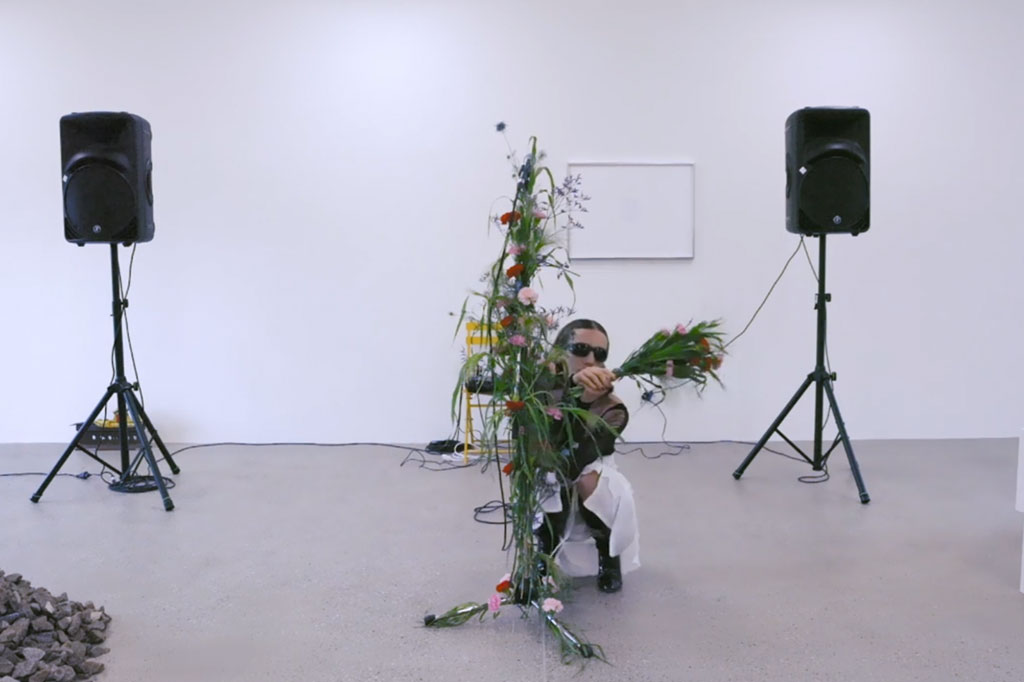 2. Une performance-concert de Luca Frati